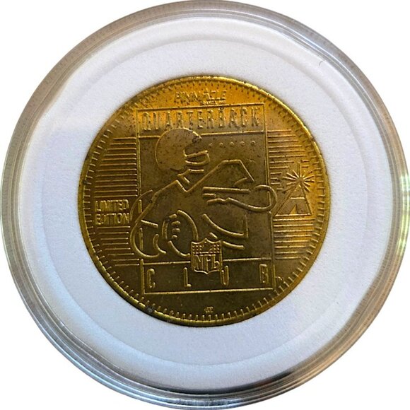 Dave Brown #17 New York Giants 1996 Pinnacle QB Club Vintage NFL Coin - Picture 3 of 4
